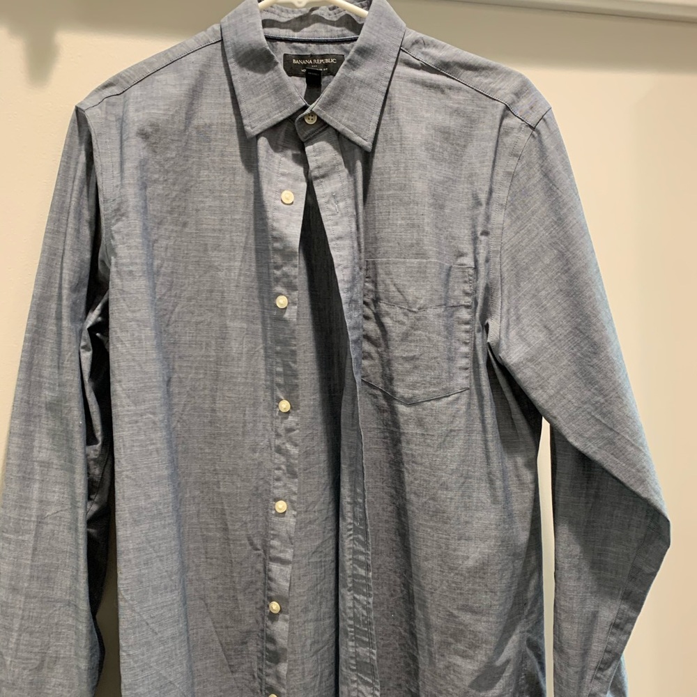 Banana Republic Men’s dress shirt